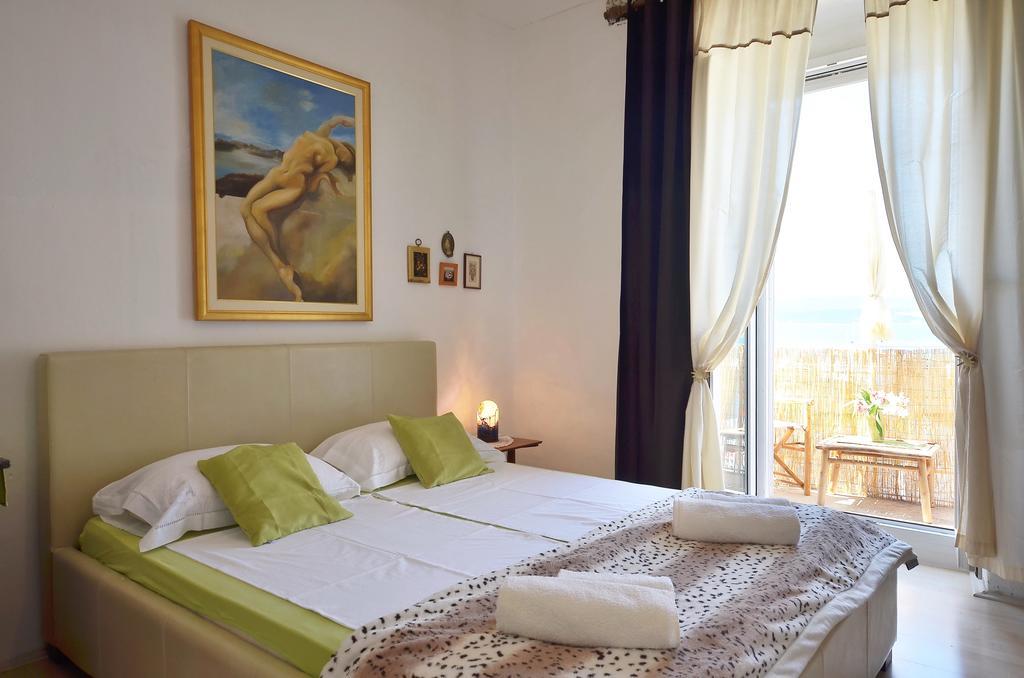 Apartment Pere S Mora ميميتسا الغرفة الصورة