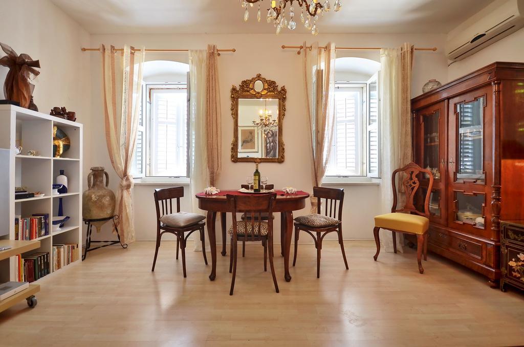 Apartment Pere S Mora ميميتسا الغرفة الصورة