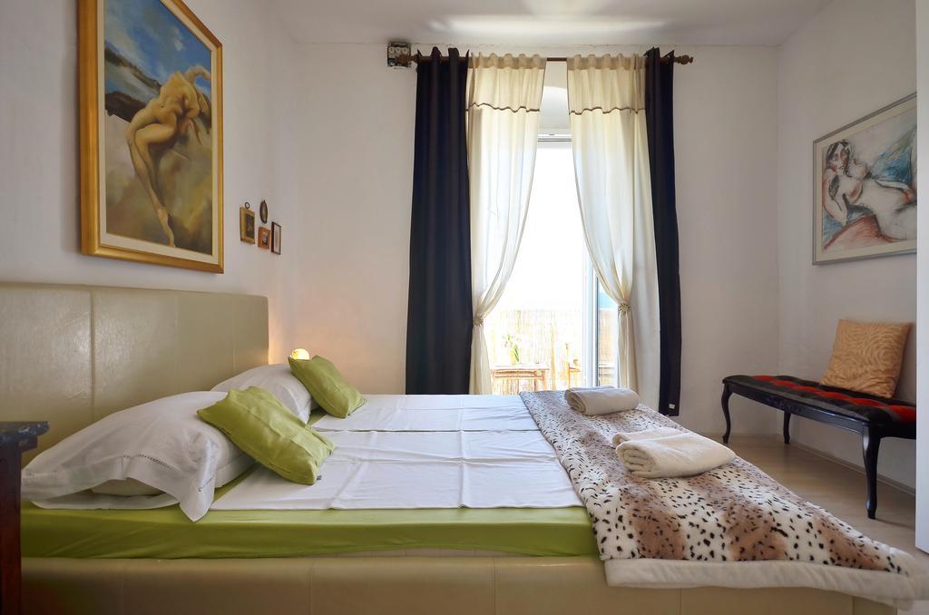Apartment Pere S Mora ميميتسا الغرفة الصورة